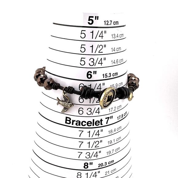 6.25” Fossil Leather Cord Brown Faceted Glass Bead Gold Tone Bird Charm Bracelet - Picture 5 of 5